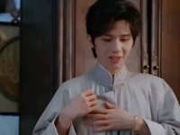 三爷来的太是时候了，穿衣服的样子真的太好看了！