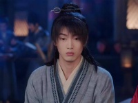 身怀心病的青年，所渴望的无非是能如常人一般被世人理解与接纳