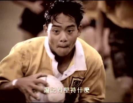 《朋友》是周华健演唱的歌曲,由刘思铭作词,刘志宏作曲,洪敬尧编曲…
