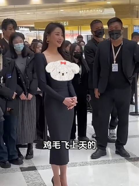 2017年,余丁邀请殷桃出演骆玉珠,殷桃:我要带个人,不然我不演