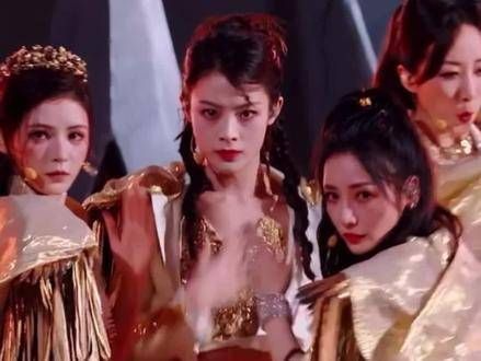 愿封韩雪为夏日之灵,因为她吟唱“我不叮我不叮”,演唱略显急切