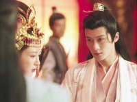 终归是要来一场突如其来的“抢婚”……