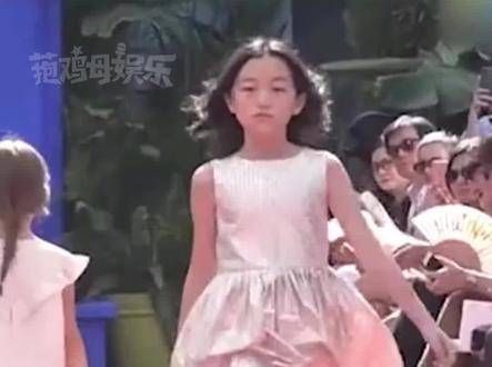 李嫣迎来18岁生日,王菲温馨陪伴,母女俩拍摄了纪念照片来庆祝这特殊的日子!