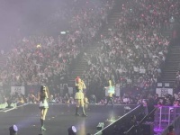 OTT員瑛依然是全场焦点?，旋转了两圈?