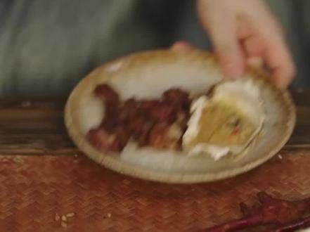 懂涂山璟的这段真是高光时刻!一见小夭对玱玹如此之好,立刻开启茶言茶语模式