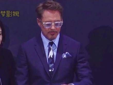 你们期待的剧透来了,关于小罗伯特·唐尼饰演的钢铁侠…