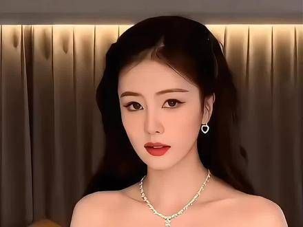 原名白梦妍,1994年9月23日生于江苏常州,中国内地的女演员兼模特…