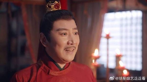 村丫头长得太美,怎料第一次出山,就被大老板娶回家