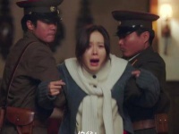 老爸乐了：这是哪家的儿孙俩，快给我请走，哈哈