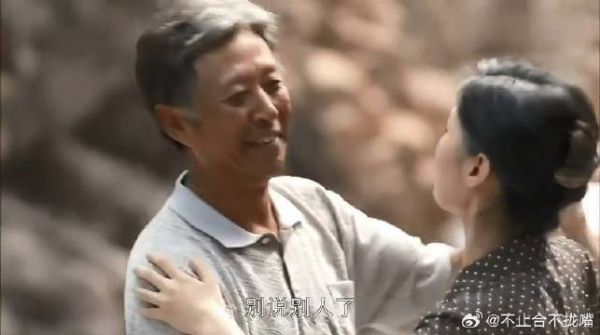 德花就是一块砖,哪里需要哪里搬,成天带孩子!