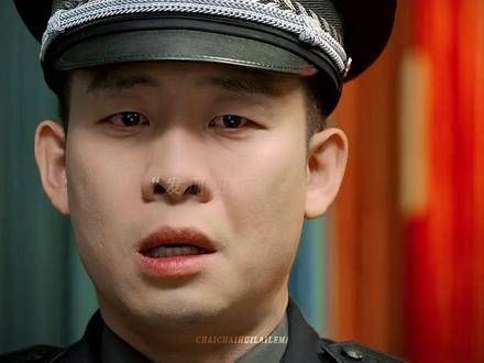 这段实在太燃了,即使是第二次观看,依旧能感受到那种让人心潮澎湃的力量