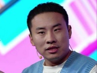 志胜换新颜，那标志性刘海何去何从？ 现场