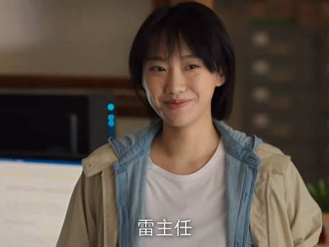 星星被人贩子带走,雷旭找到线索及时救出了孩子,星星的父亲要当面打孩子…