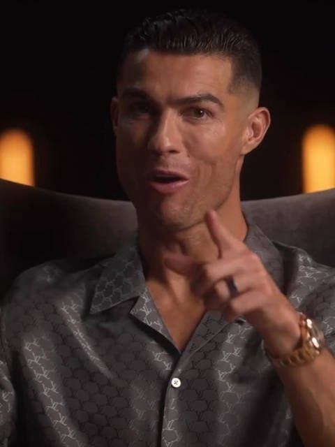 C罗开通了自己的油管频道,目前粉丝已超过1000万 据ESPN统计…