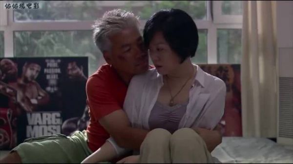 毫不避讳的国产片，把中年女人不可说的苦楚，扒得一干二净