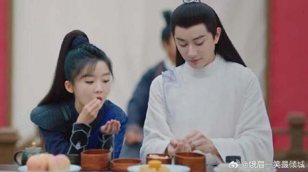狩猎会好无聊,容钰给娘子准备小零食,好贴心!