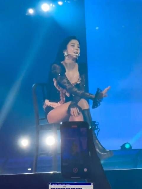 Blackpink演唱会直拍金智秀视角，我的天鼻血差点就出来了