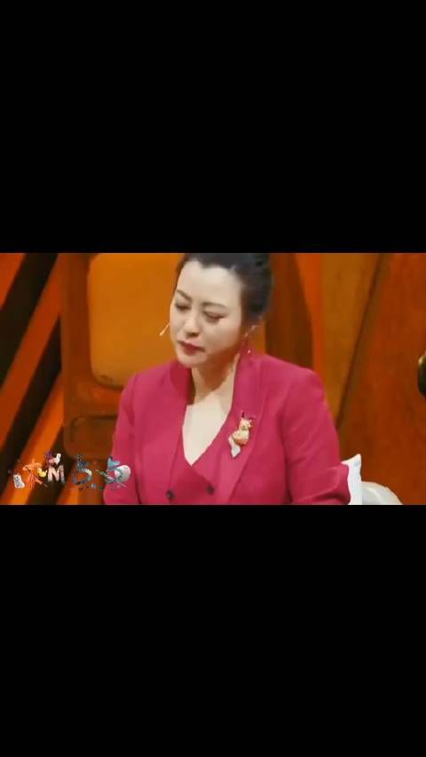 郝蕾 自曝年轻时遇上戏霸,一路被M,很心酸~轻描淡写地诉说当初的委屈…