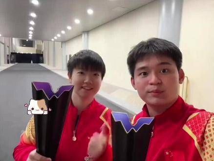 哎呀,这对小可爱真是太讨人喜欢了