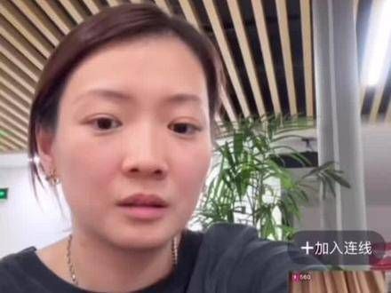 宝宝你站错方向了
