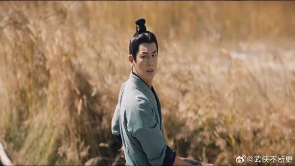 有少年骑马来找卢凌风，看清面容愣住，徒弟薛环