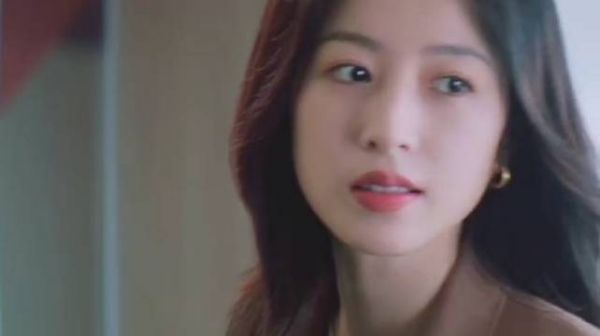 在《半熟男女》中，韩苏的选择令人钦佩