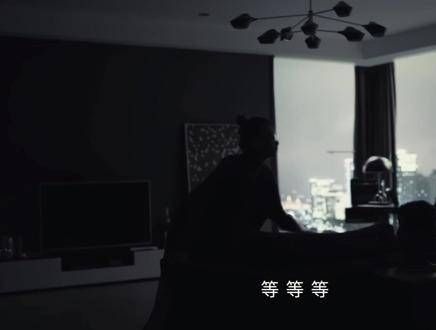 哈哈,原来岩导从过去到现在一直被爱情中的另一半牵动着章涛