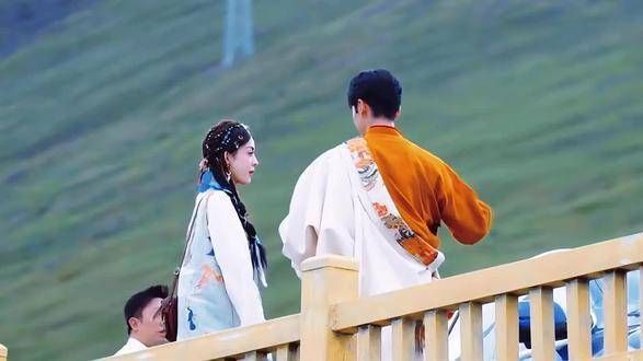 娜扎张云龙CP向：缘分真是奇妙无比，亲眼见到了传说中令招生同学痴迷的新疆美女