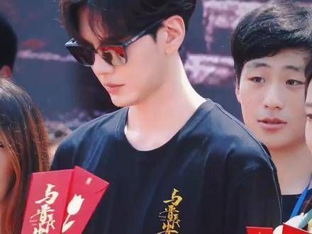 一起来庆祝《与晋长安》开机大吉!