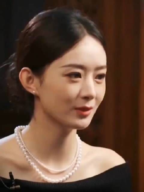 女演员们少点内卷吧,内涵来内涵去的,后面还要找补解释…