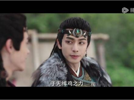 杨颖 和 宋威龙 在异地恋中甜蜜与纠葛交织