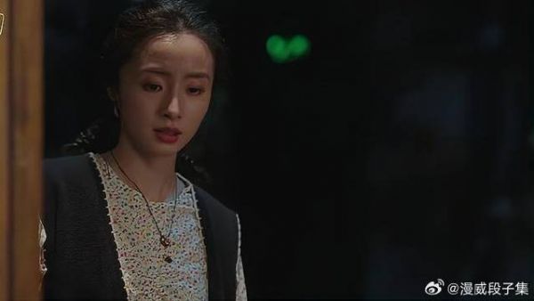 娜娜一人晚餐,不料突遭变故,幸得晓夏救场!
