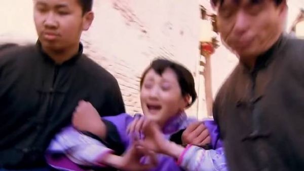 丈夫犯下一个错误,改变了妻子一生的命运!