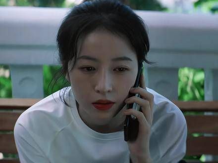 她以为他会努力挽留这段感情,没想到他早已做好了放手的准备