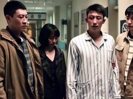 12岁时失去了乐乐,郑北多年来一直背负着愧疚,如今晓光又昏迷不醒…