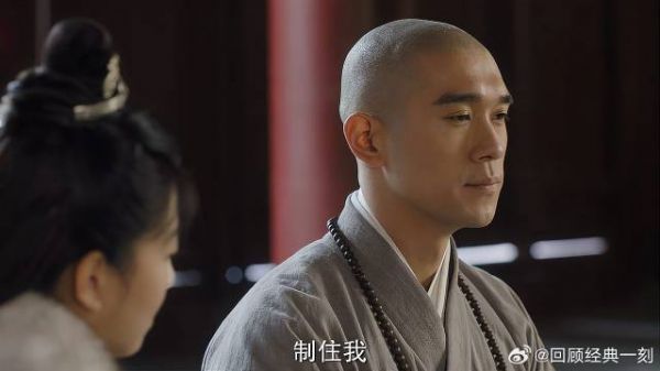 师父见过僧人一脸沉重,徒弟纳闷,下秒僧人要求抓自己