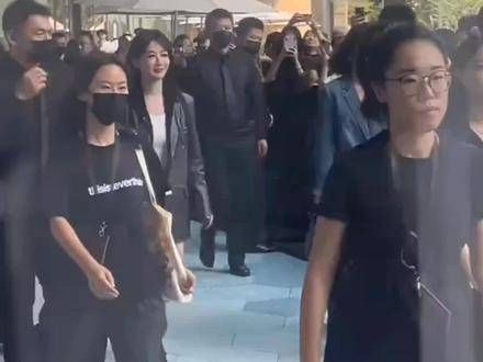 既有礼貌又真诚还主演爆款剧的杨紫! 谁能不爱呢!她的气场真是太强大了!
