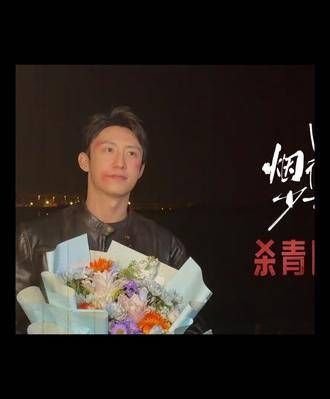 时光流转,生活变迁,却无法改变小满的善良与明媚? 黄景瑜