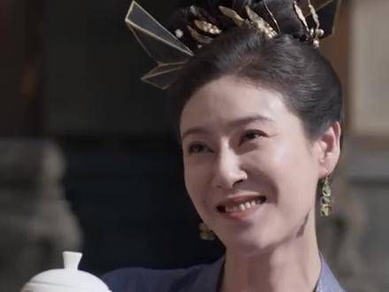豪门贵妇的八卦日常，最佳柳姨娘赵柯 豪门贵妇专业户，演技收放自如…