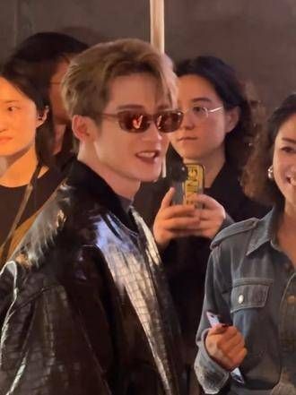 这脸谁看了不迷糊,反正我迷糊!