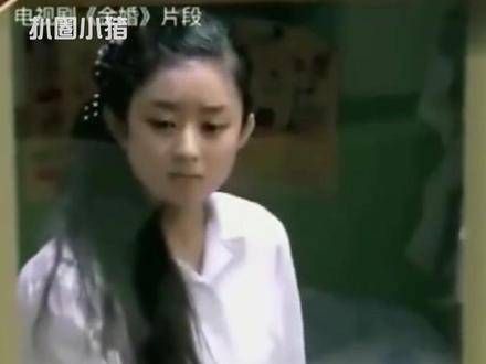 出演过《金婚》,饰演佟多多,颖宝的演技真是出色, 赵丽颖