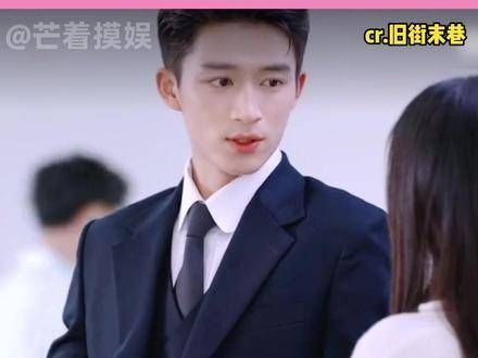 配角的感情线真是引人入胜,霖东的故事赶快单独出一本吧