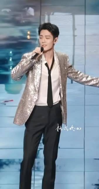 雅痞之战,三分嘲讽五分轻视两分高傲,重庆蛊王果然名副其实