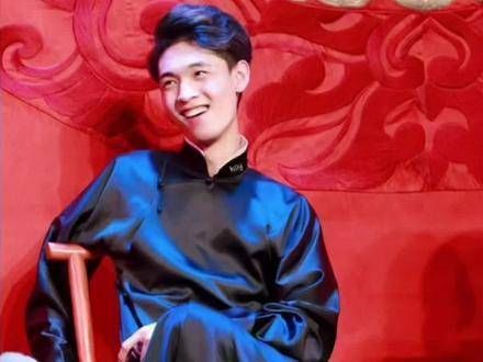 秦霄贤常驻的综艺节目暂时停播,粉丝们期待他能再次带来精彩表现