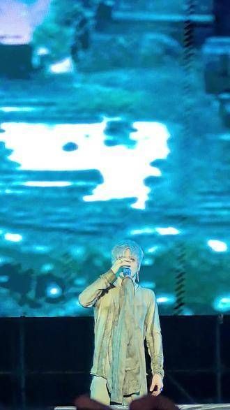 前有汪苏泷忙碌寻宝,今有薛之谦观星笑哈哈 薛之谦:你这嘴为什么要闪两次啊