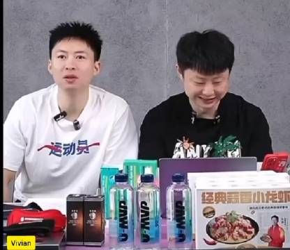 方博解说莎莎和大迪的女双,太有梗了,完美的说出来莎迪的特点…