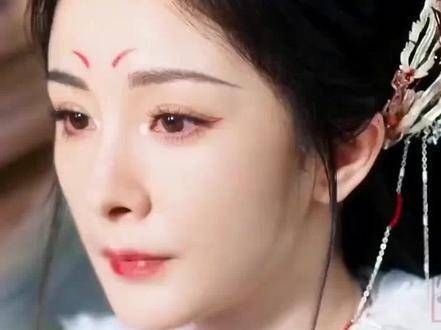 爱奇艺平台为杨幂设立了专栏