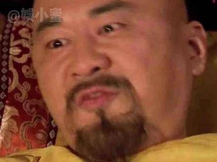 红毯上被喊四郎,你们真是创意满满,这简直是贴脸放大招啊!