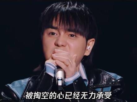 唱得好大家开心,唱不好就铠甲合体!