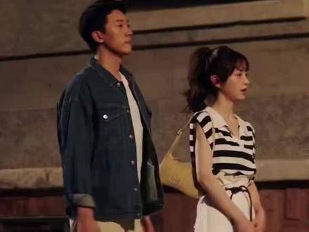 《半熟男女》恋爱剧情燃爆,上一秒还在暧昧的小情侣,下一秒将如何发展?